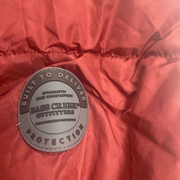 BASS CREEK OUTFITTERS UNISEX Puffer Coat Jacket Size Men Medium Women L New - Picture 6 of 12